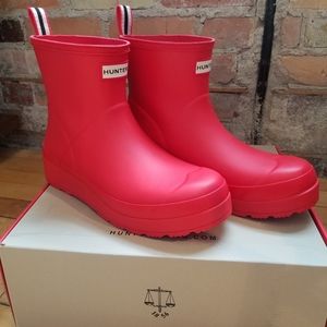 Hunter Original Play Short Rain Boot: Logo Red